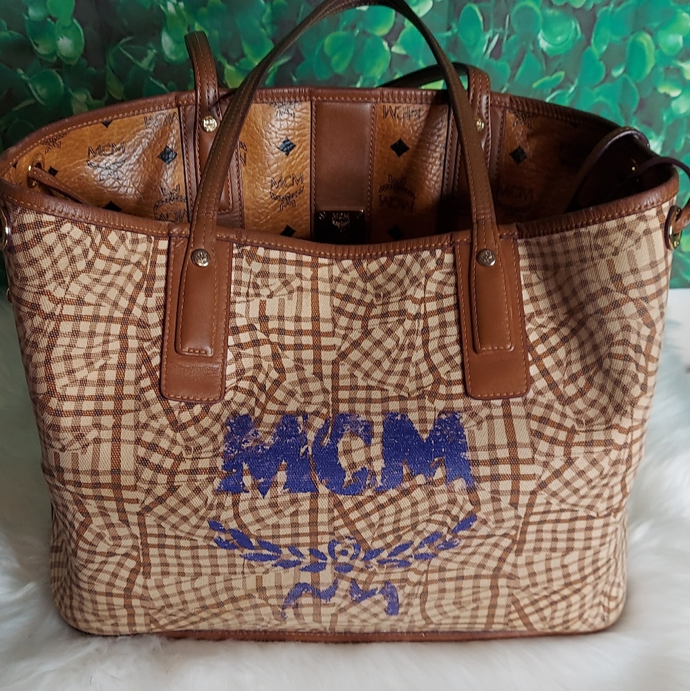 MCM Authentic Medium Liz Tote Cognac color, Good condition no stains minor usage